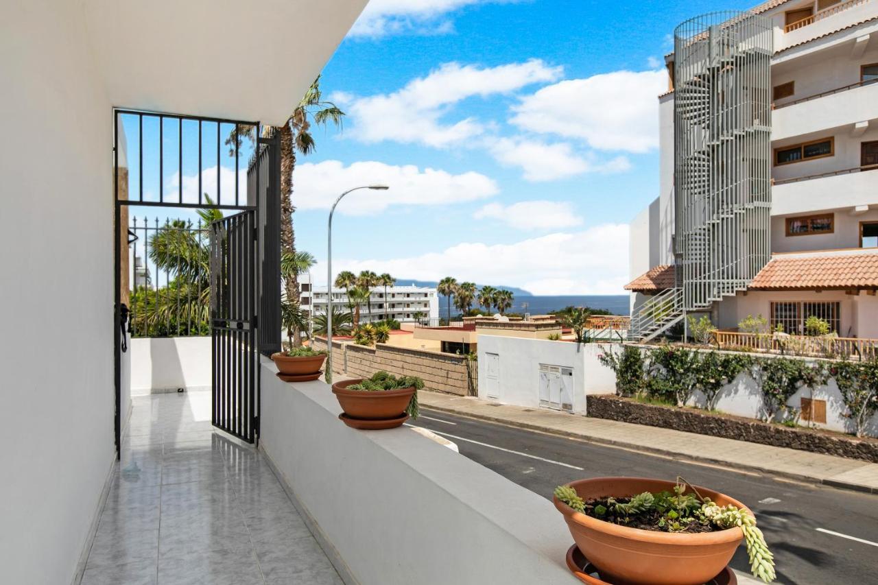 Estudio 2 * Costa Adeje (Tenerife)