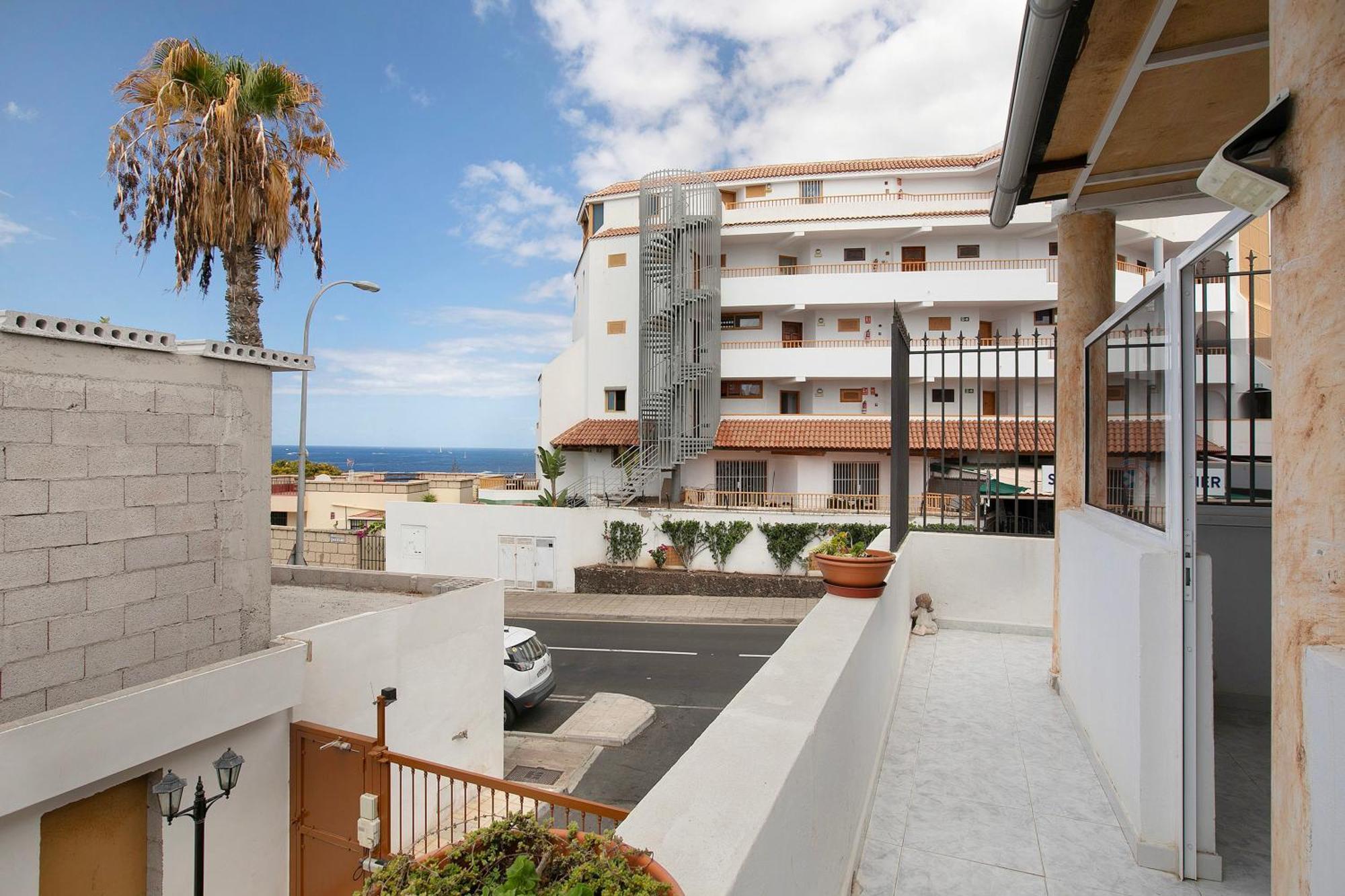 Apartment Estudio 2 *